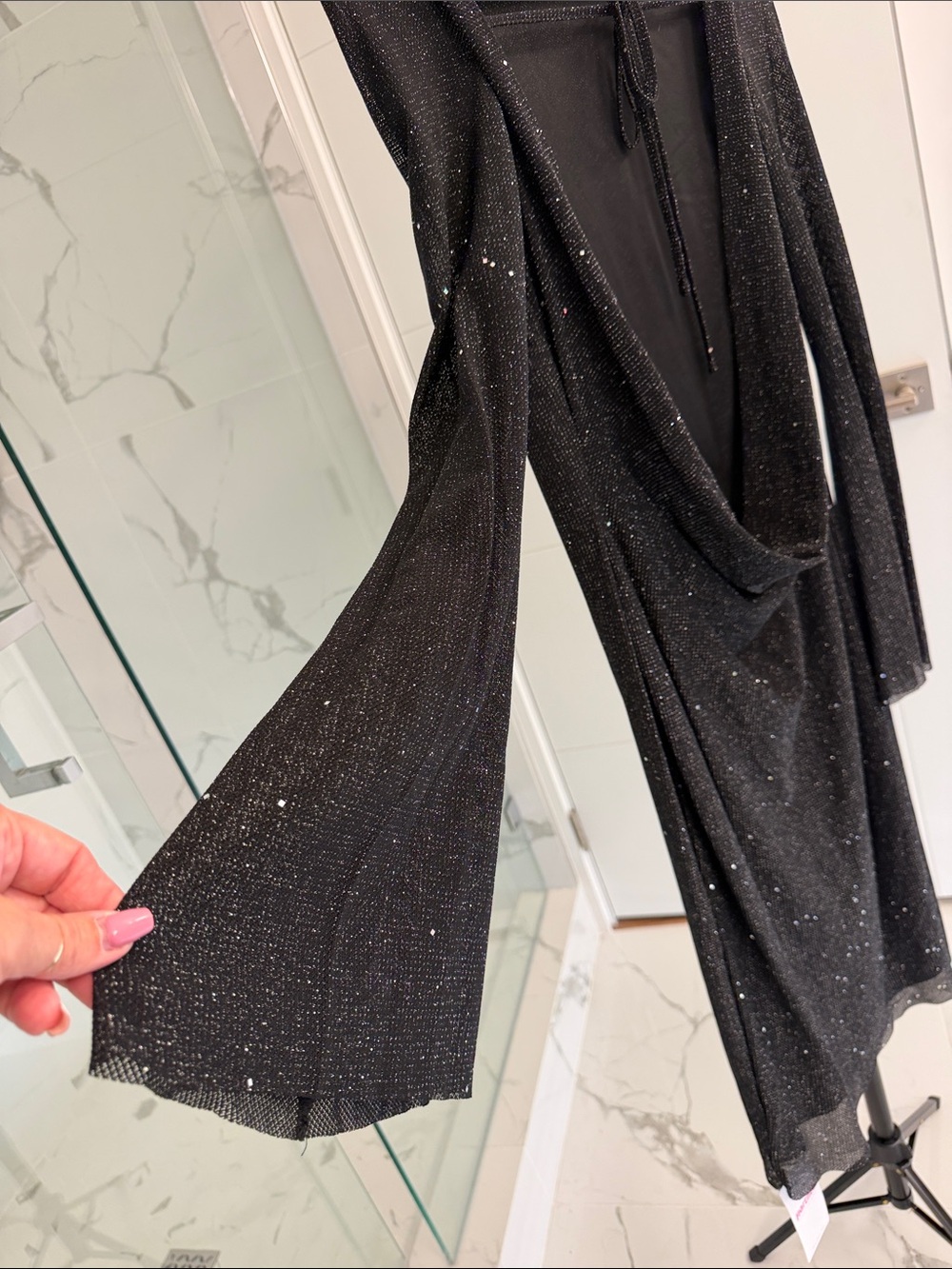 Sexy Women's Black Long Sleeve Sparkle Midi Dress ptp18”/len42”/waist 16” - Picture 4 of 8